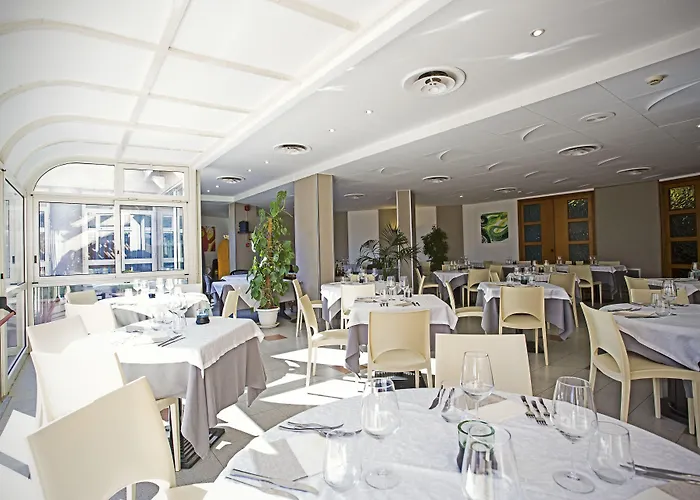 Bel 3 Hotel 3*