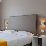 ホテル ベル 3 3*