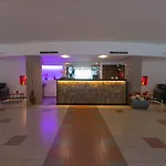 ベル 3 ホテル 3*