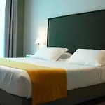 ベル 3 ホテル 3*